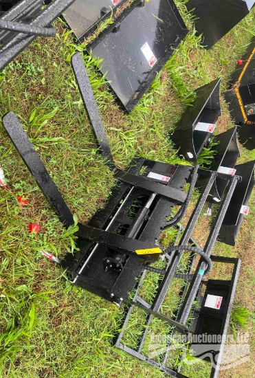 QUICK ATTACH HYD SIDE SHIFT SKID STEER FORK MAST