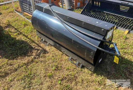 GIYI 60'' Q/A VIBRATORY ROLLER