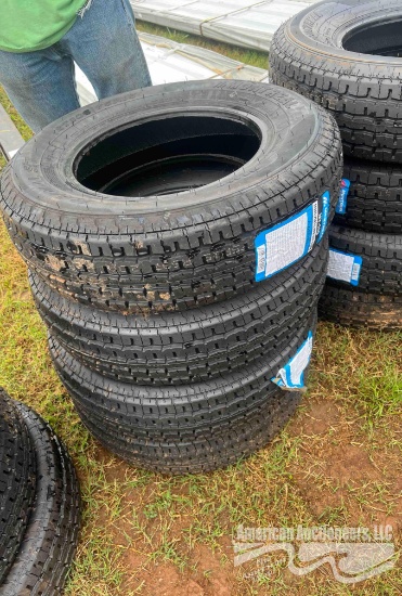 SET OF 4 MONTREAL RADIAL S/T ST205/75 R15 TIRES