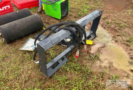 LANDHONER QUICK ATTACH HYD TREE PULLER