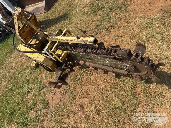 AUBURN TR320 3PTH TRENCHER