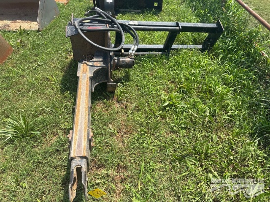 TRENCHER FRAME FOR SKID STEER