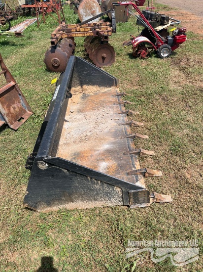 84" HE QUICK ATTACH BKT