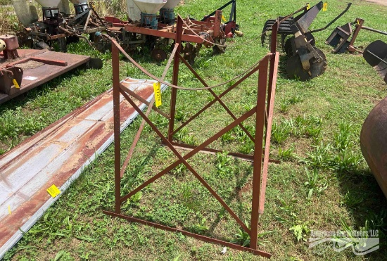 TANK STAND