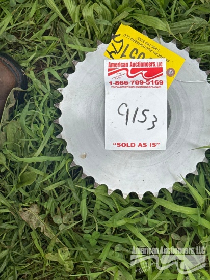 DRIVE DRIVEN AXLE SPROCKET FOR SKID STEER