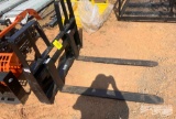 KIVEL 4200 LB QUICK ATTACH PALLET FORKS