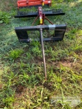 SKID STEER TRACTOR HAY SPEAR ATTACH