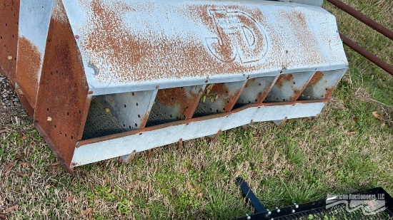 CHICKEN NESTING BOXES