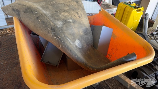 TRUE TEMPER WHEEL BARROW