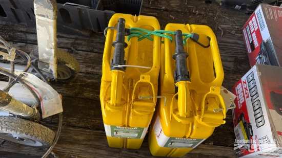 2 WAVIAM NATO FUEL CANS