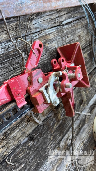 PITTSBURG 7000 lb FARM JACK