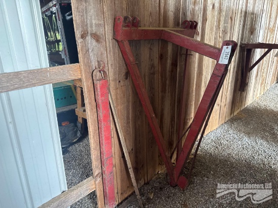 three-point boom attachment for tractor