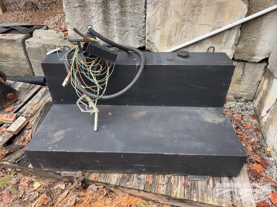 L Shape Fuel Cell w/ Fill-Rite Pump & Hose