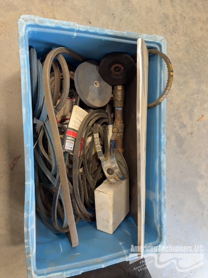 BOX OF ASSORTED BELTS