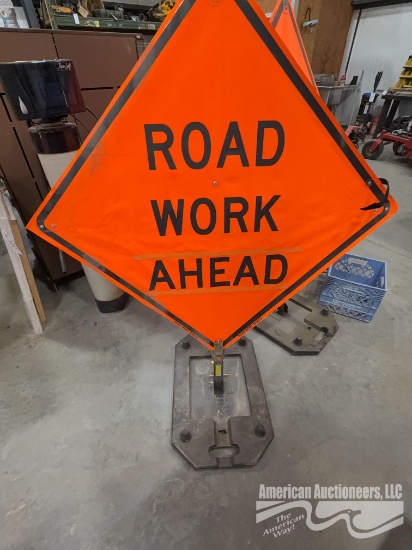 4 ROAD WORK AHEAD FLAG WITH RUBBER BASE AND STAND