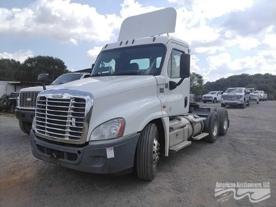 2013 Freightliner Cascadia 125 Truck, VIN # 3AKJGEDV2DSFH4814