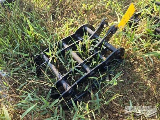 12" Mini Escavator Grapple