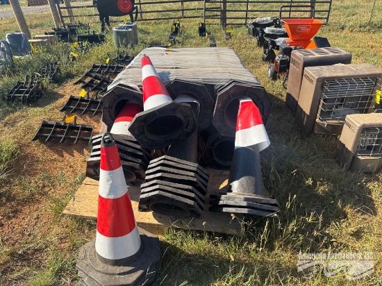 Approx 250 Traffic Cones