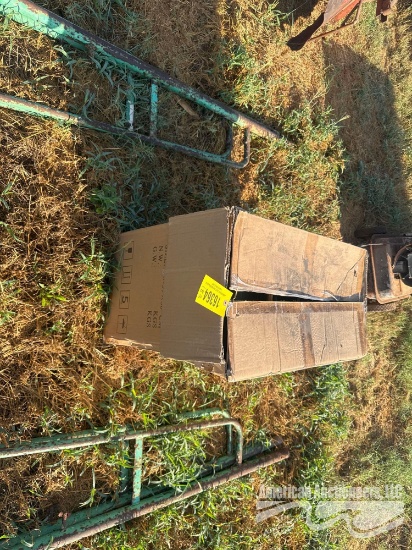 Approx 8 Dry Box