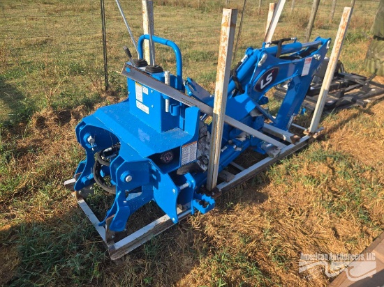 Ls Lb1300 Backhoe Attachment