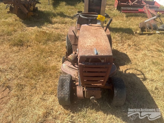 Wheel Horse B 80 Lawn Tractor