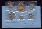 1973-D ... SCARCE ... Mint Souvenir Set