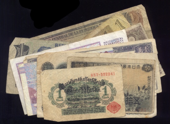 Lot of 10 Old World Banknotes