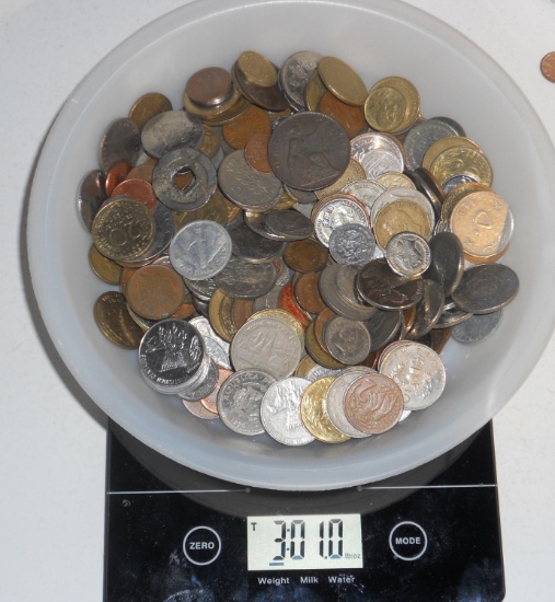 3 Pounds of World Foreign Coins ... READ DESC