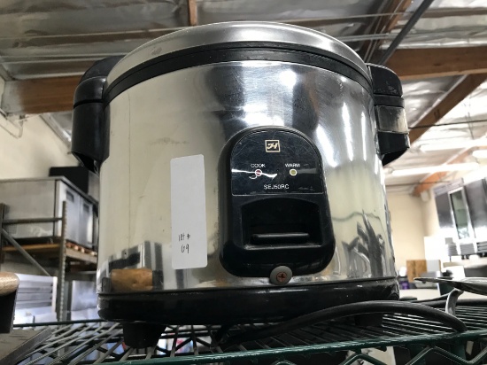 Electric Rice Cooker