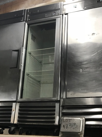 True Single Glass Door Merchandiser