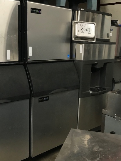 Ice O Matic 800LB Ice Machine