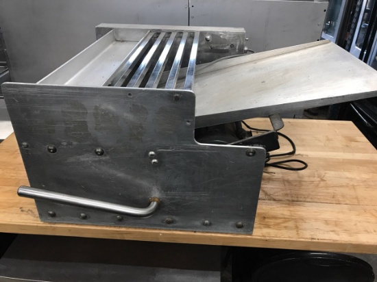 EMW COUNTERTOP DOUGH SHEETER