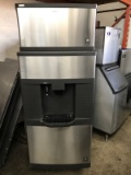 MANITOWOC 300LB ICE MACHINE