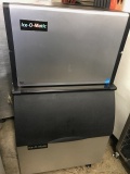 ICE O MATIC 500 LB ICE MACHINE