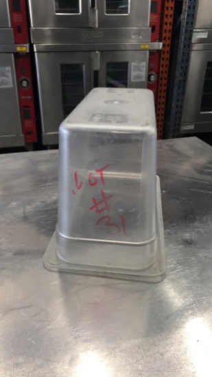 POLYCARBONATE FOOD STORAGE CONTAINER