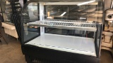 TRUE CURVED GLASS DISPLAY CASE