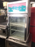 BEVERAGE AIR COUNTER TOP REACH IN MERCHANDIER