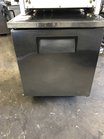 True 27" work top freezer