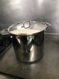 New 16qt Stock Pot
