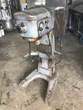 HOBART 30 QT MIXER
