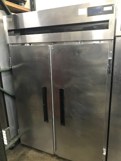 DELFIELD 2 DOOR REFRIGERATOR