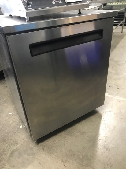 DELFIELD 27" UNDER COUNTER REFRIGERATOR