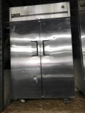TRUE 2 SS DOOR REFRIGERATOR