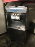 TAYLOR ICE CREAM DISPENCER