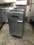 AMERICAN RANGE 40LB. DEEP FRYER