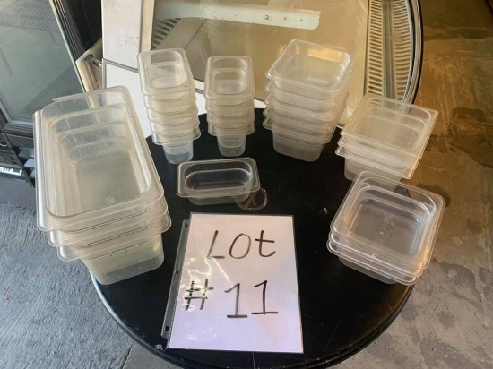 Lot of Plastic ware, Misc. Sizes