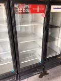 TRUE 1 GLASS DOOR BEVERAGE DISPLAY REFRIGERATOR