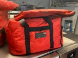 Rubber Maid Insulated Pizza Box