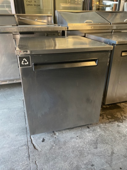 DELFIELD 27" UNDER COUNTER REFRIGERATOR
