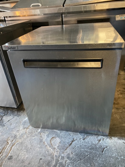 DELFIELD 27" UNDER COUNTER REFRIGERATOR